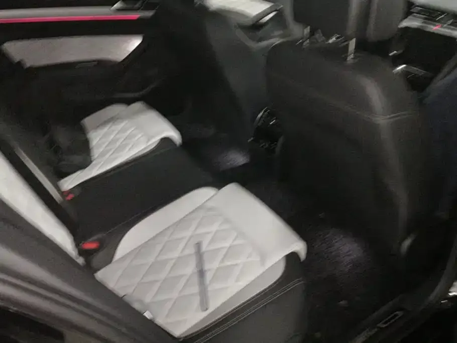 Volkswagen Magotan 2024 из CN, фото 9