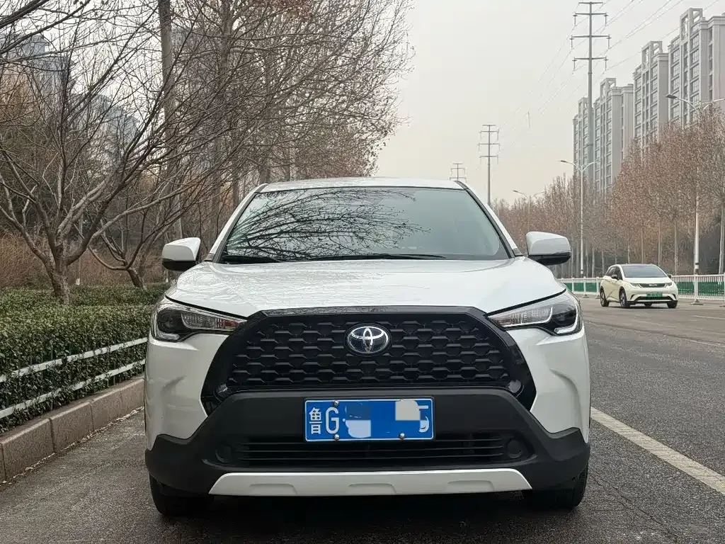 Toyota Corolla Cross 2023 из CN, фото 5