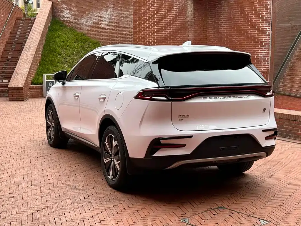 BYD Tang New Energy — фото 10