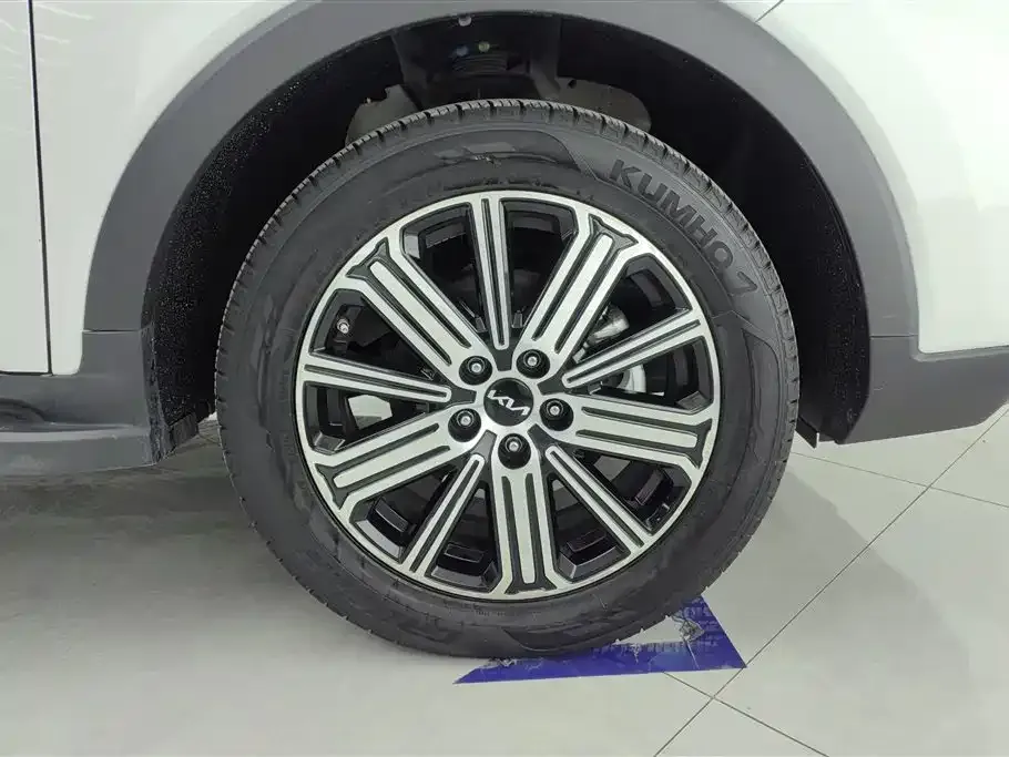 Kia Sportage 2024 из CN, фото 9