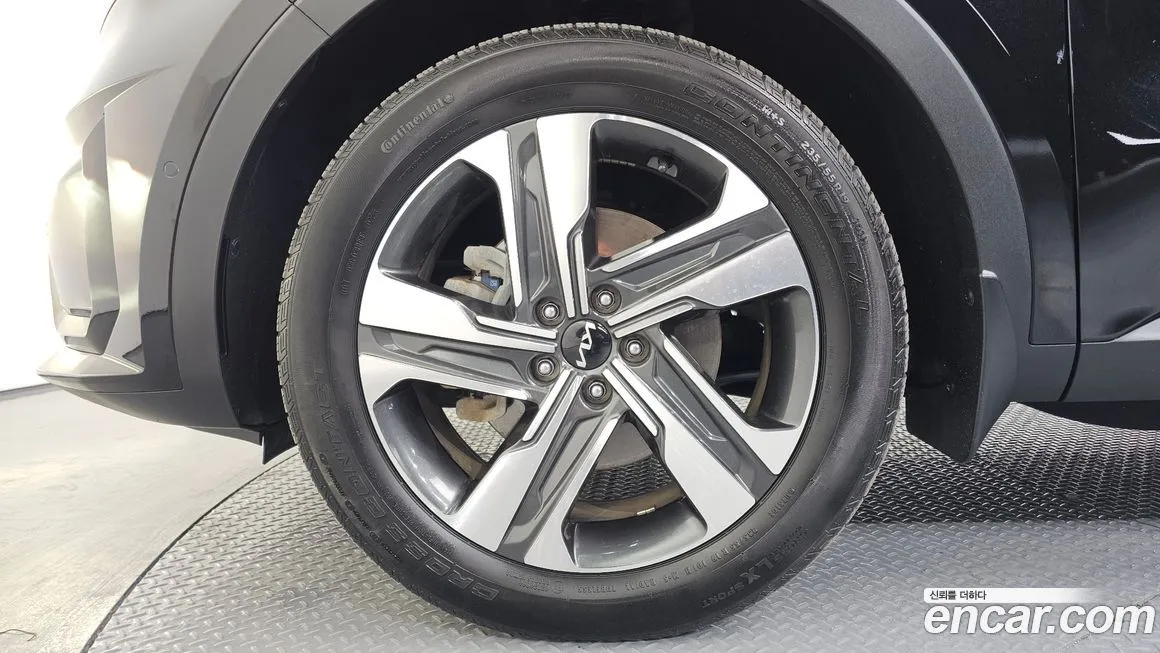 Kia Sorento — фото 5