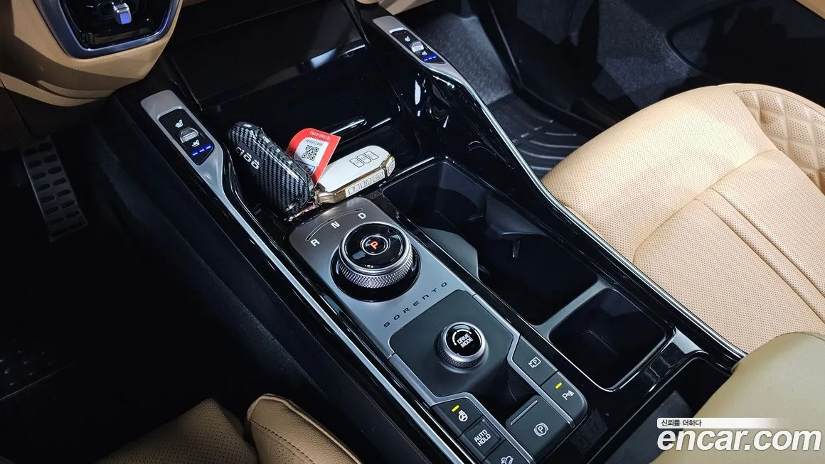 Kia Sorento — фото 10