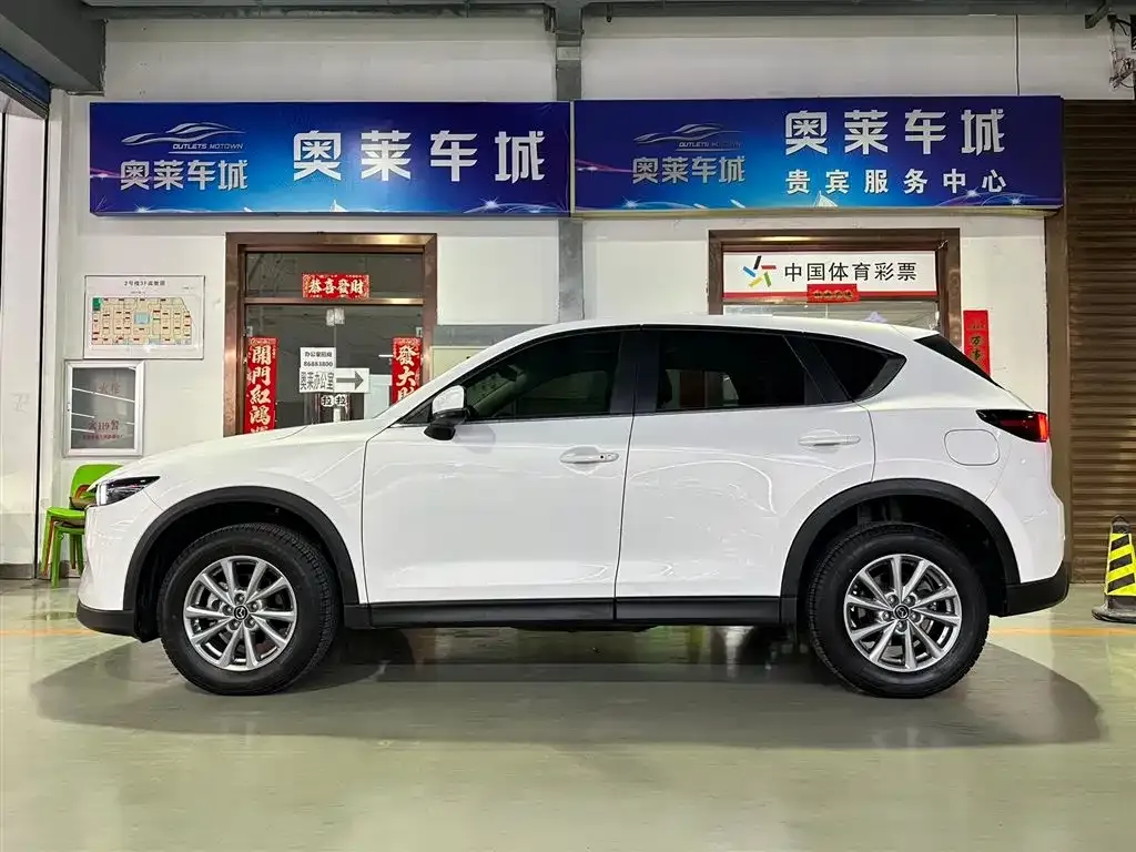 Mazda CX-5 2023 из CN, фото 9