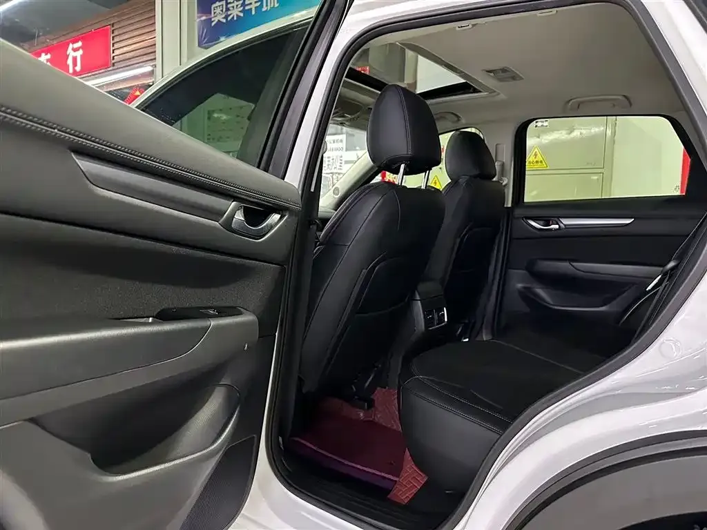 Mazda CX-5 2023 из CN, фото 2