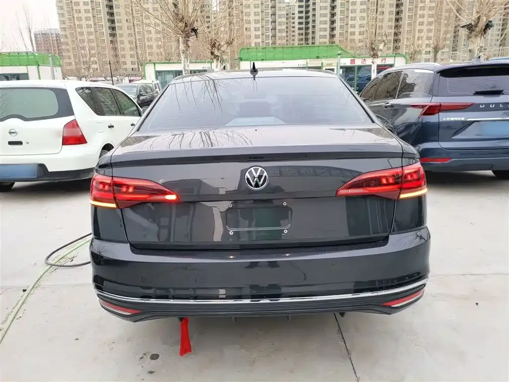 Volkswagen Bora 2024 из CN, фото 7