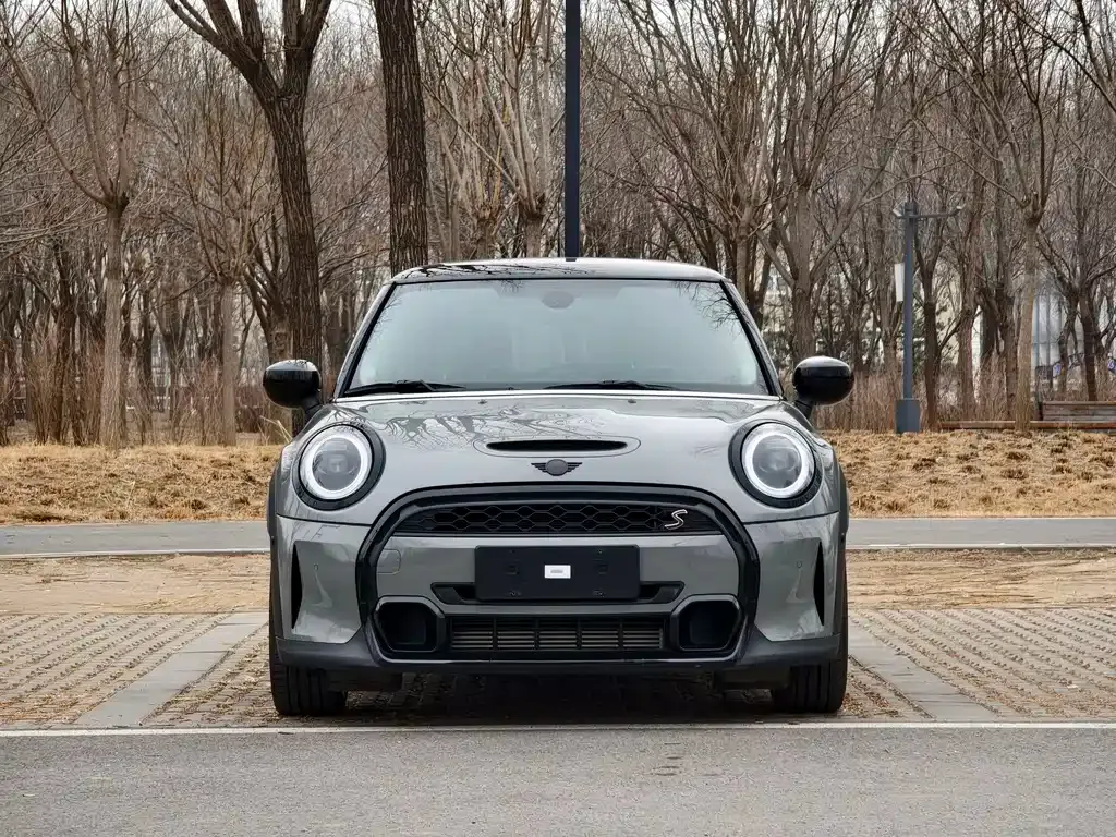 MINI Cooper (3-door) 2023 из CN, фото 8