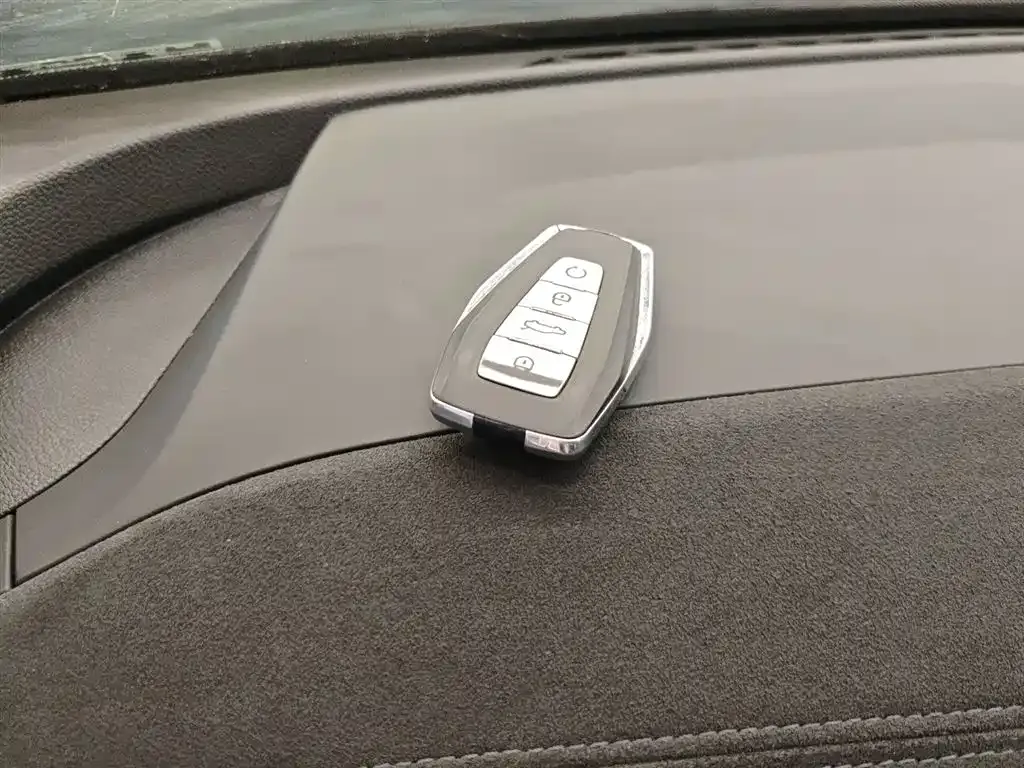 Geely Boyue L 2025 из CN, фото 6