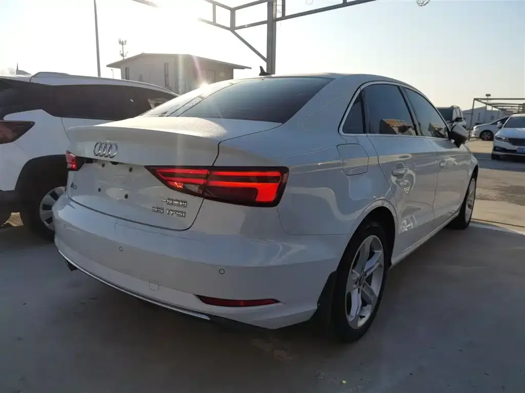 Audi A3 2021 из CN, фото 3