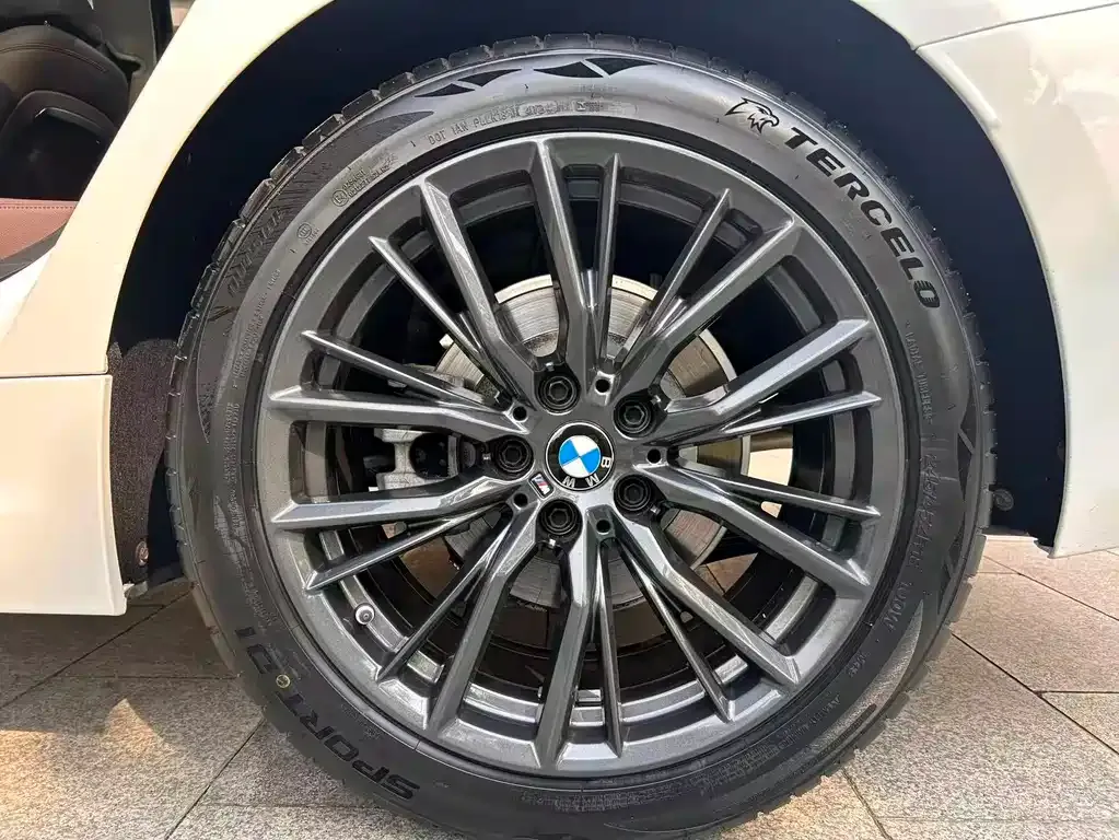 BMW 3 Series — фото 9
