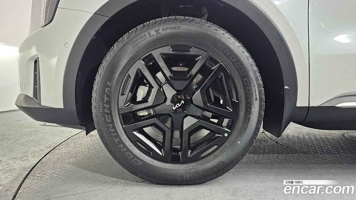 Kia Sorento — фото 2