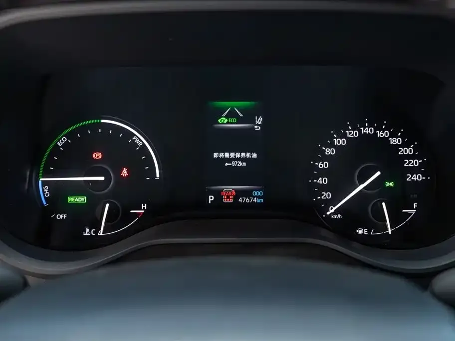 Toyota Granvia 2023 из CN, фото 2