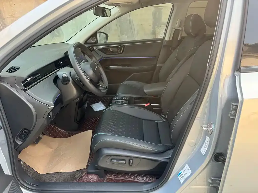 Honda e:NP2 2024 из CN, фото 10