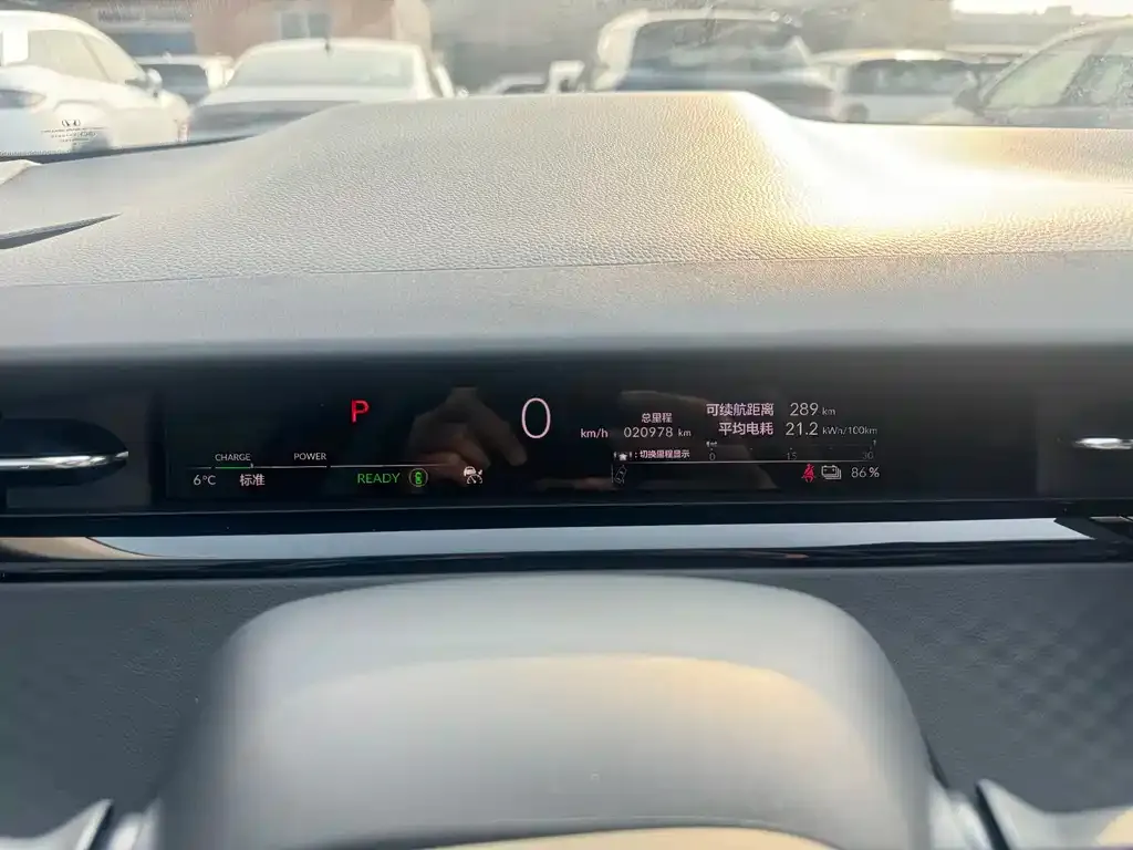 Honda e:NP2 2024 из CN, фото 4