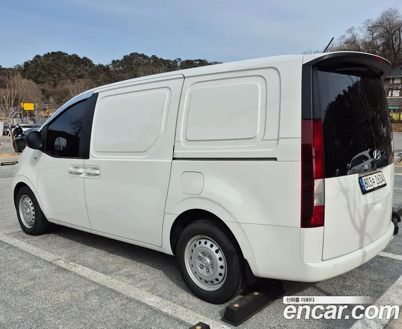 Hyundai Staria — фото 10