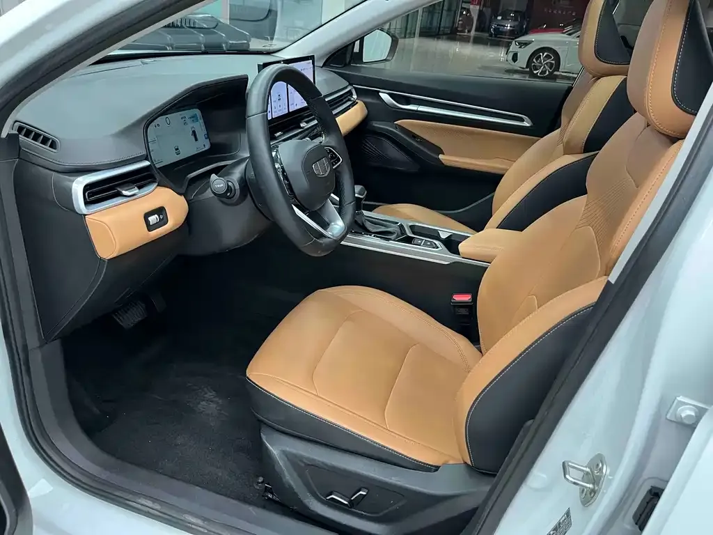 Geely Emgrand 2024 из CN, фото 8