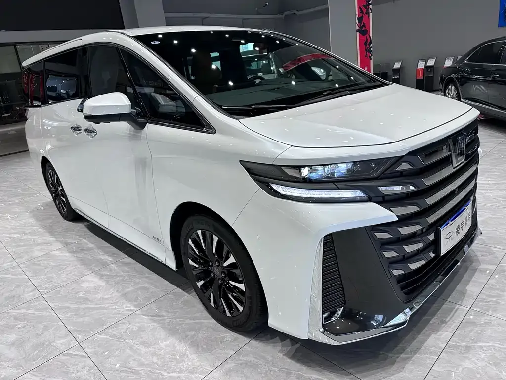 Toyota Vellfire 2024 из CN, фото 8