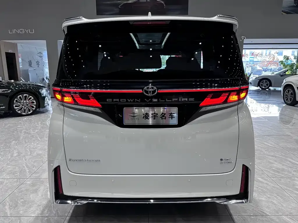 Toyota Vellfire 2024 из CN, фото 9