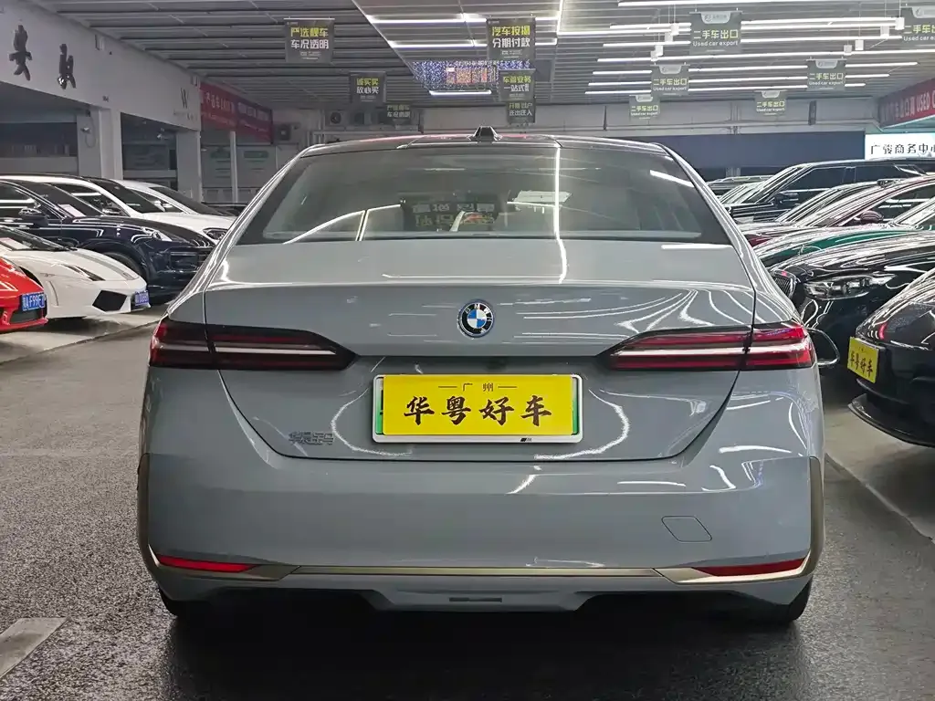 BMW i5 — фото 4