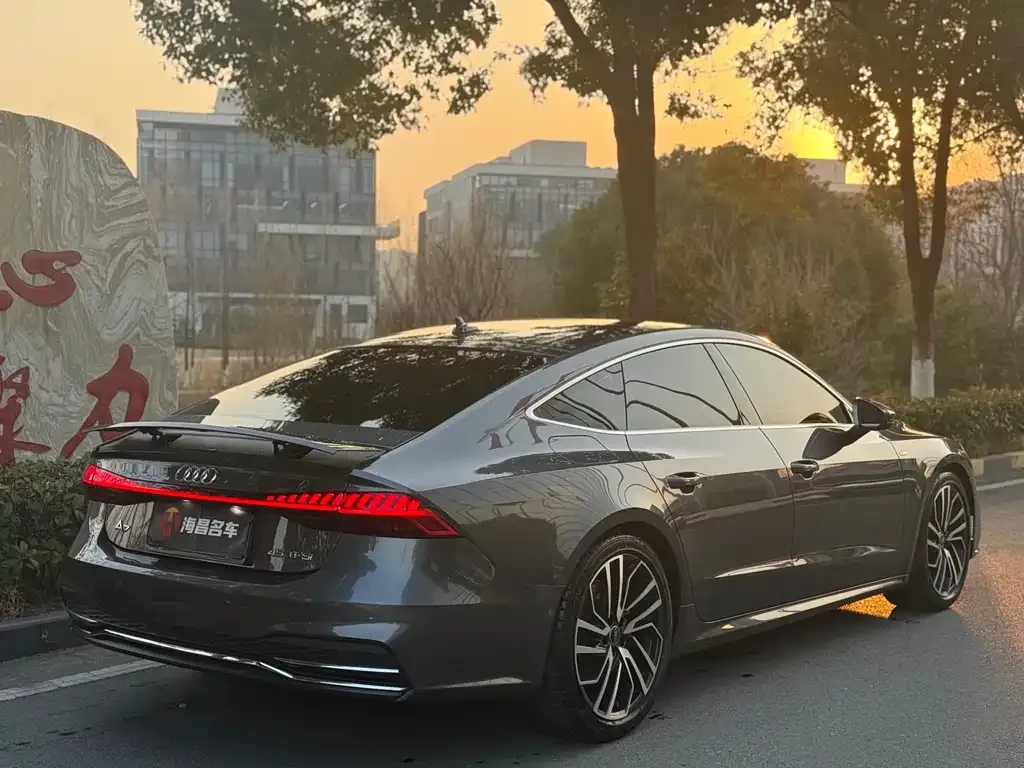 Audi A7 2024 из CN, фото 4