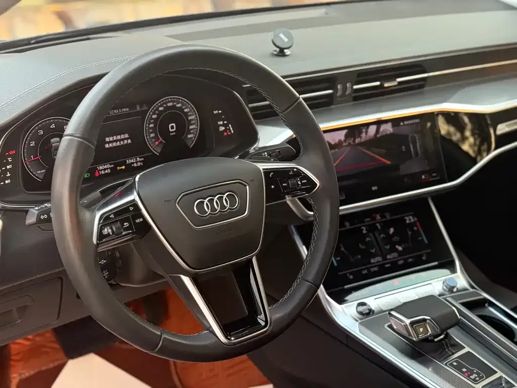 Audi A7 2024 из CN, фото 3