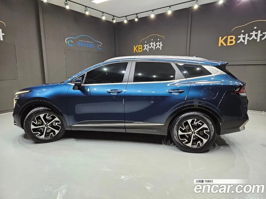 Kia Sportage — фото 6
