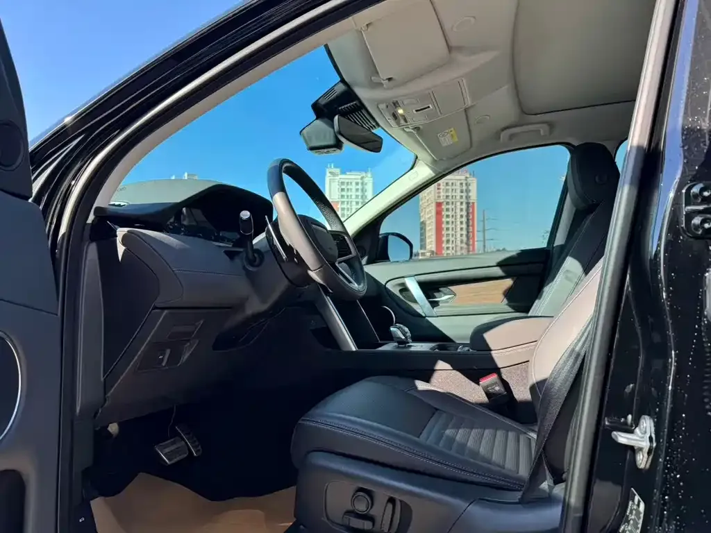 Land Rover Discovery Sport 2024 из CN, фото 3