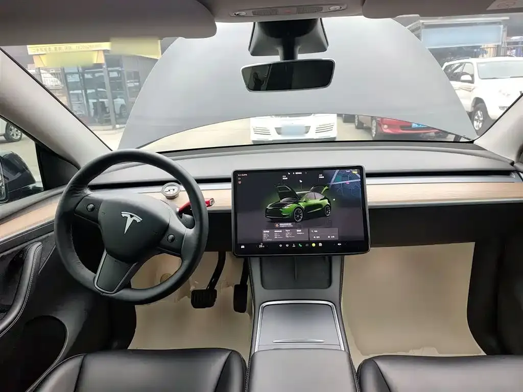 Tesla Model Y 2023 из CN, фото 4