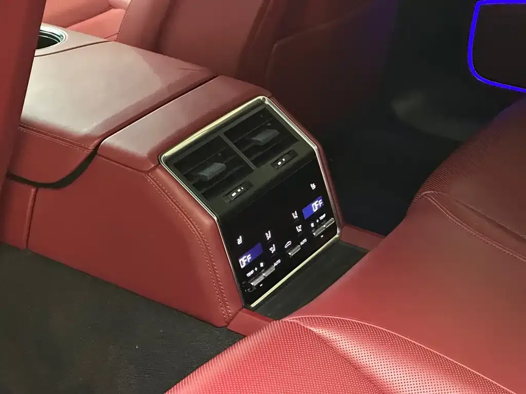 Porsche Panamera 2024 из CN, фото 3