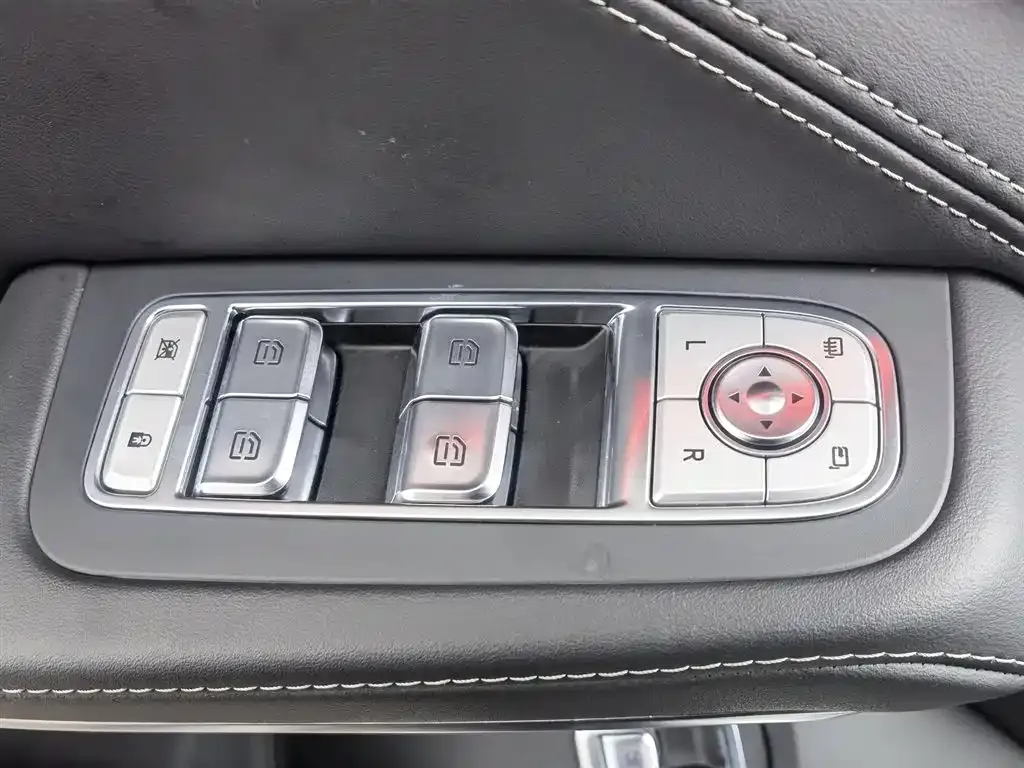 Hongqi H9 2021 из CN, фото 8