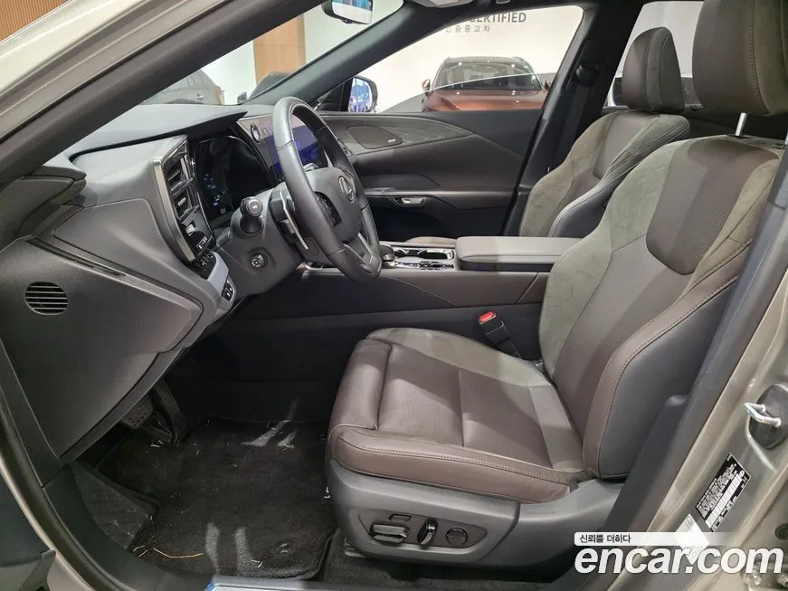 Lexus RX 2025 из KR, фото 5