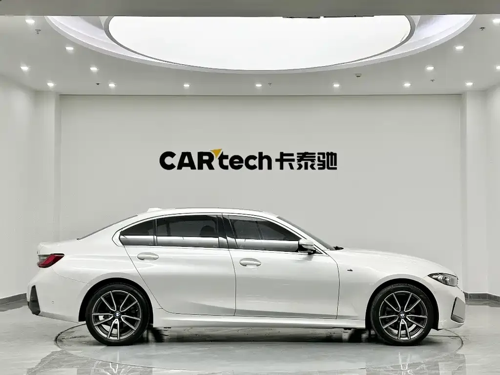 BMW 3 Series 2023 из CN, фото 10