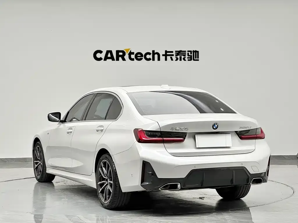 BMW 3 Series 2023 из CN, фото 6