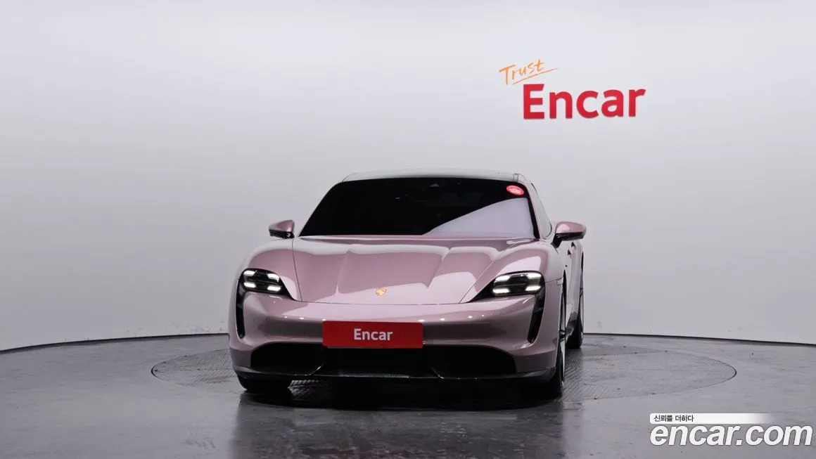 Porsche Taycan 2022 из KR, фото 4