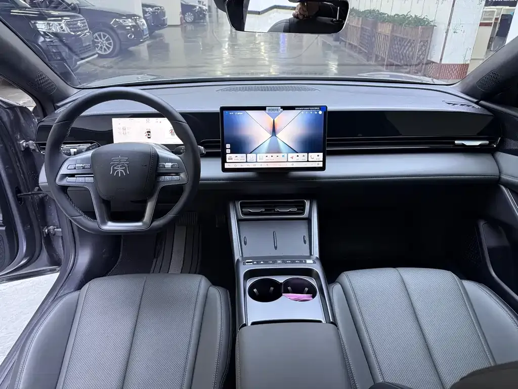 BYD Qin L 2025 из CN, фото 3