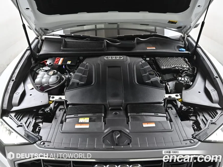 Audi Q8 2021 из KR, фото 4