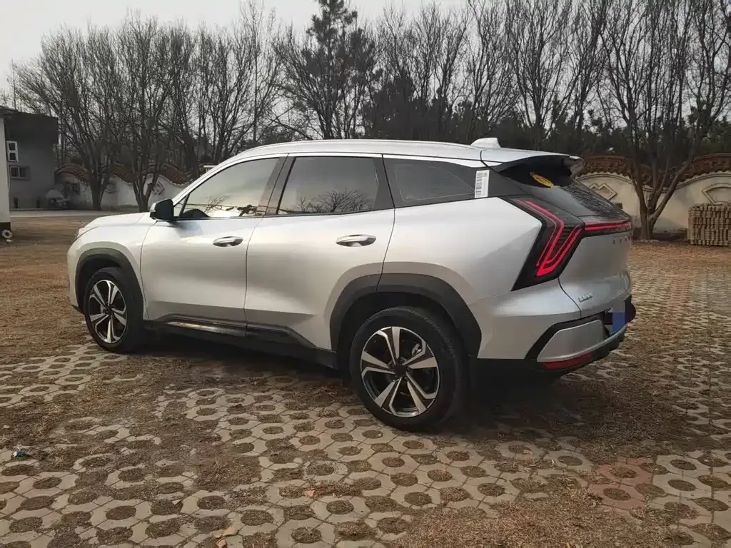 Geely Boyue L 2025 из CN, фото 4