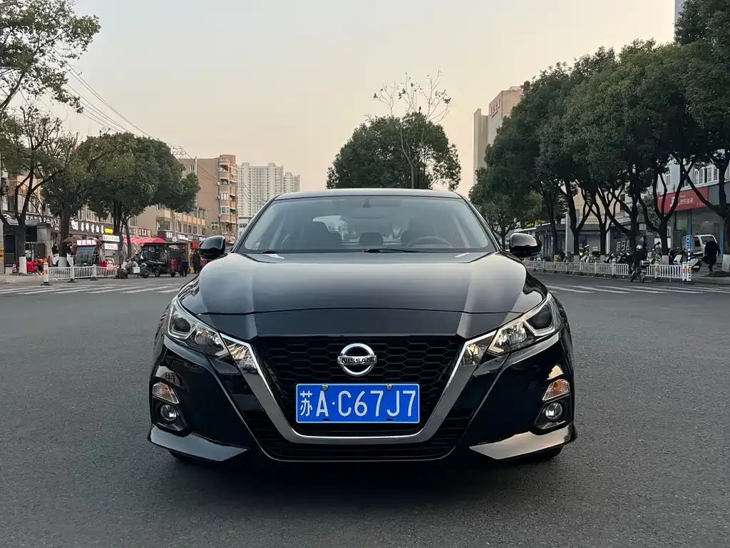 Nissan Teana 2022 из CN, фото 2