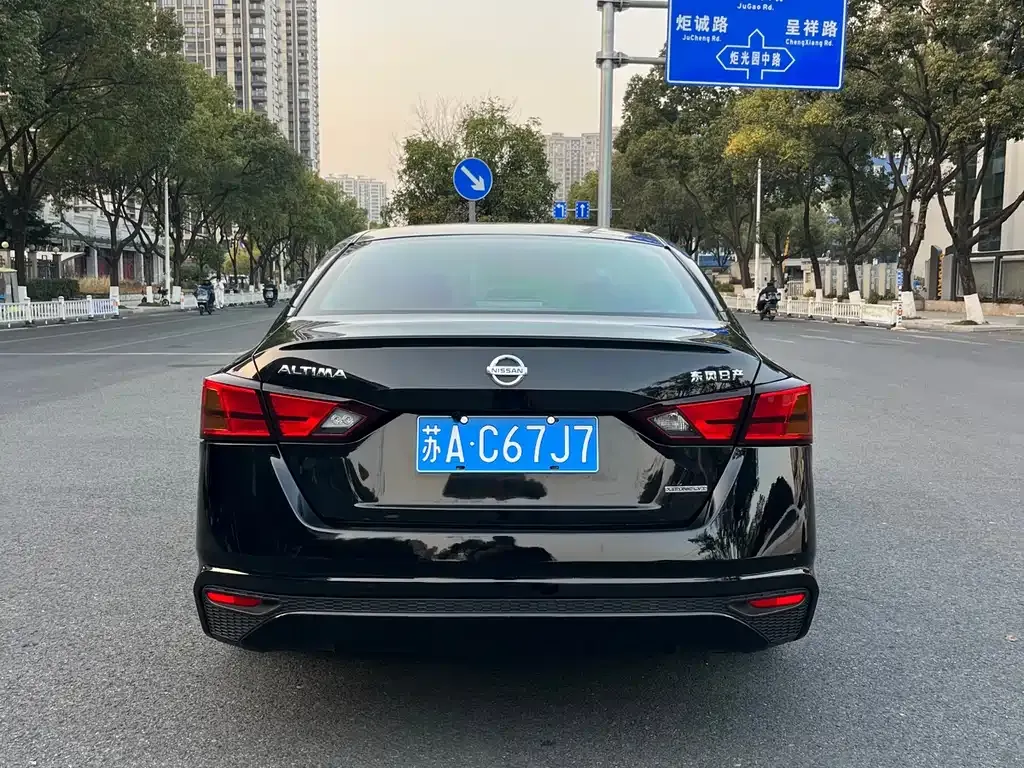 Nissan Teana 2022 из CN, фото 3