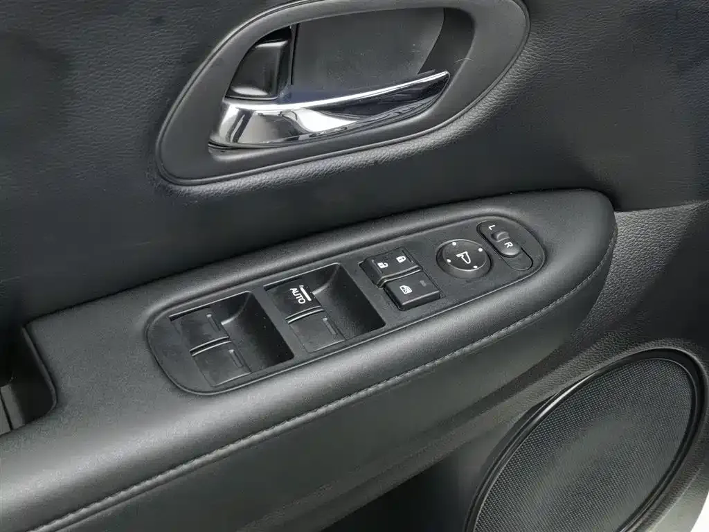 Honda Vezel 2022 из CN, фото 6