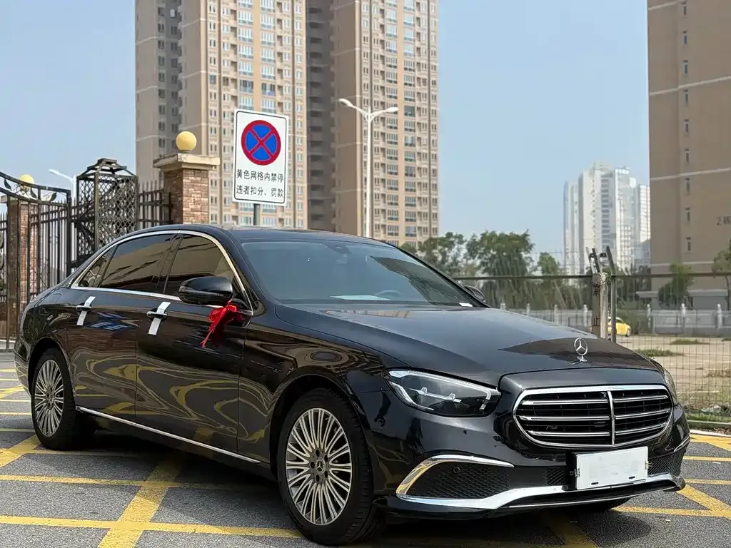 Mercedes-Benz E-Class 2023 из CN, фото 3