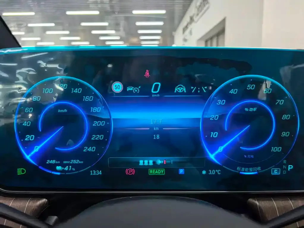 Mercedes-Benz EQE SUV 2025 из CN, фото 5