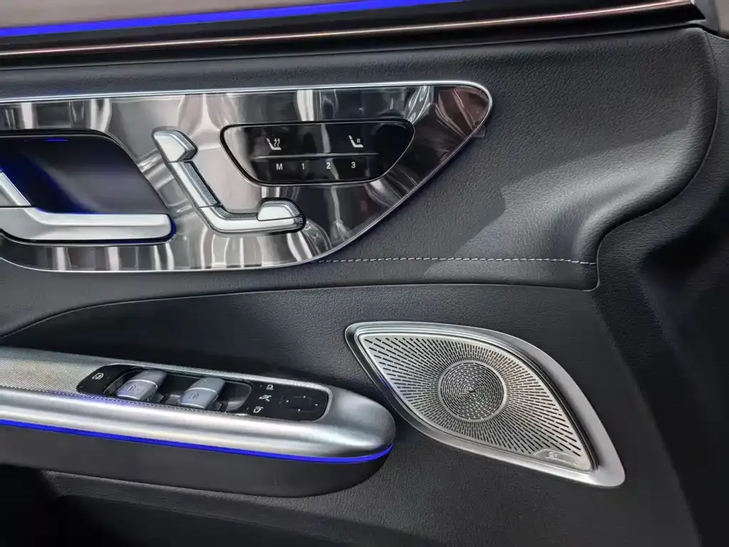 Mercedes-Benz EQE SUV 2025 из CN, фото 4