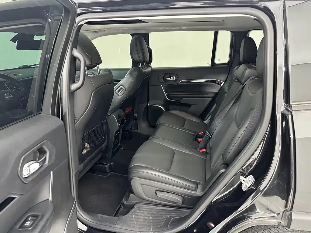 Jeep Grand Commander 2021 из CN, фото 5