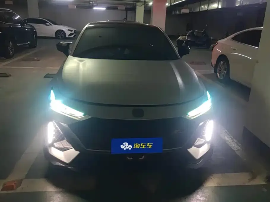 Changan UNI-V 2023 из CN, фото 6