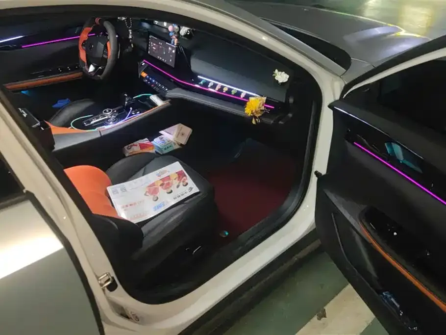 Changan UNI-V 2023 из CN, фото 9