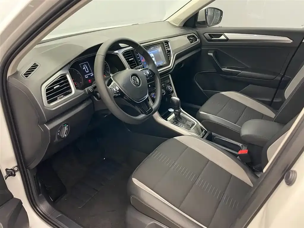 Volkswagen T-Roc 2022 из CN, фото 9