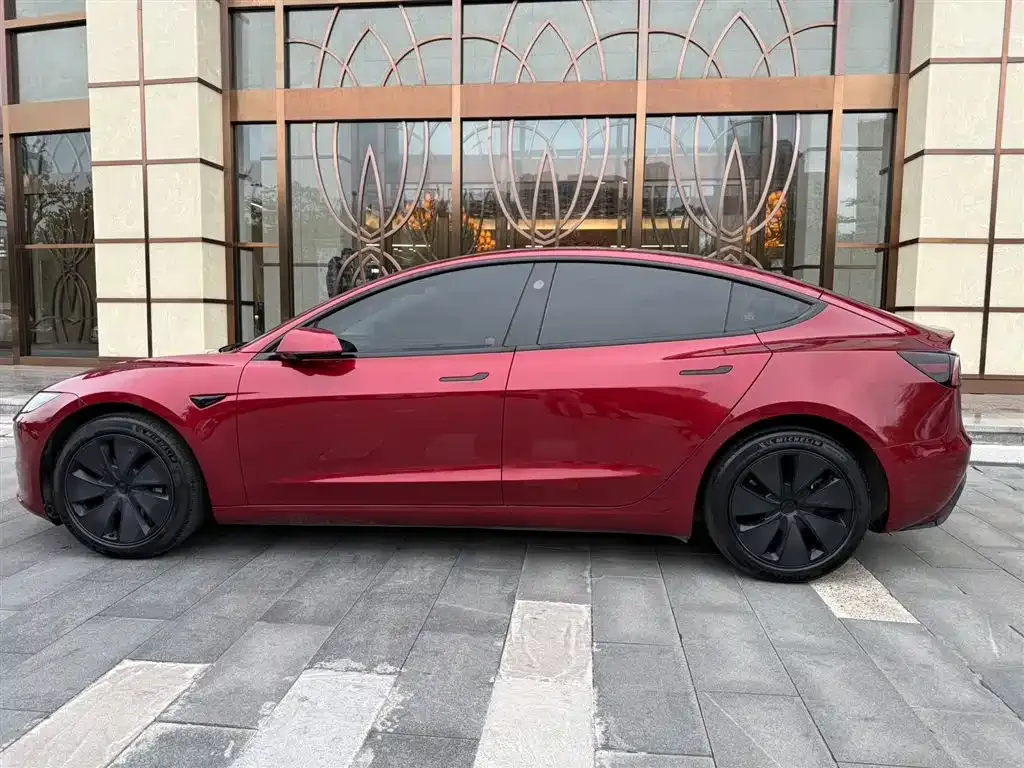 Tesla Model 3 2024 из CN, фото 8