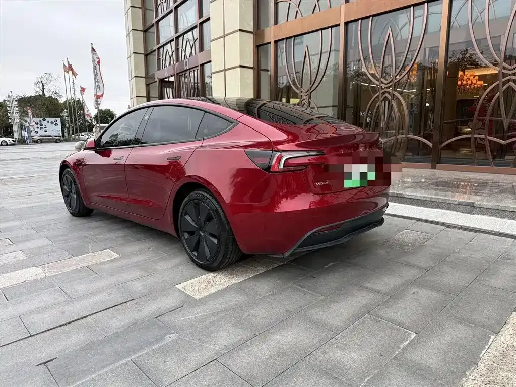 Tesla Model 3 2024 из CN, фото 7