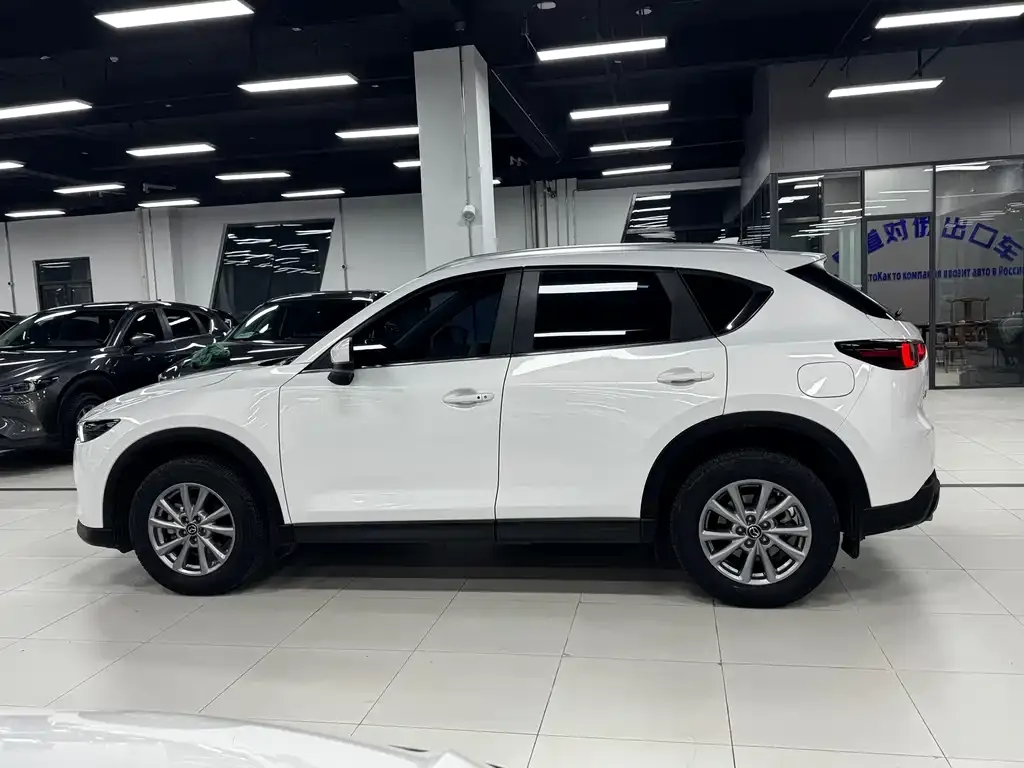 Mazda CX-5 — фото 6
