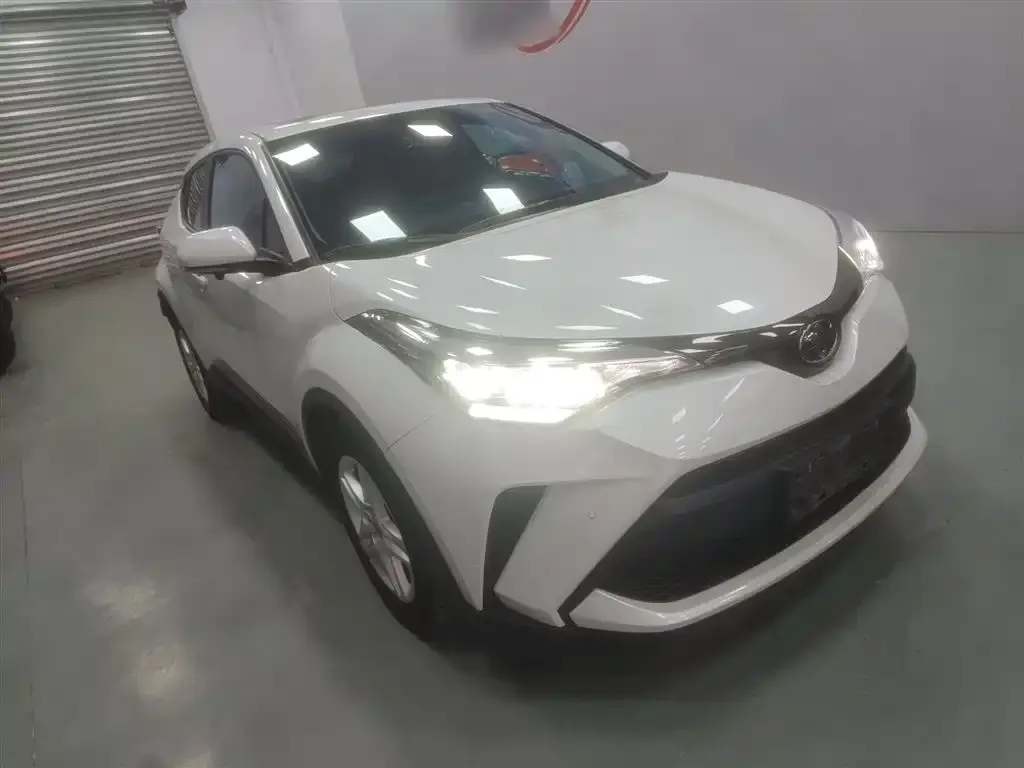 Toyota C-HR 2023 из CN, фото 8